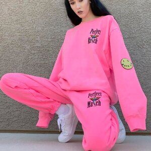 Boys Lie Perfect Match Sweatset in Pink